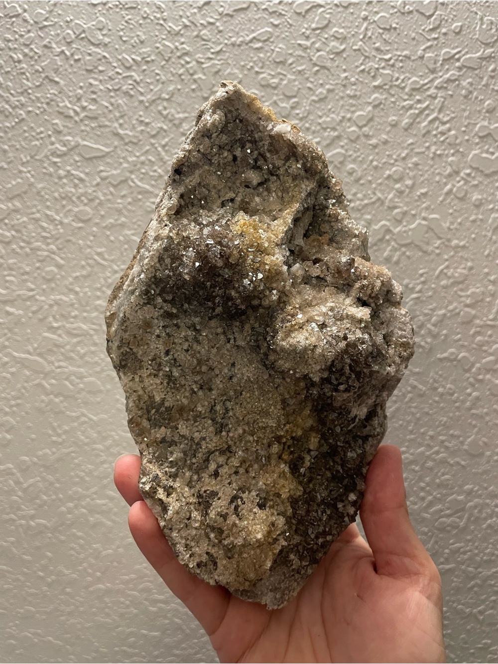 Massive Herkimer diamond crystal display. Herkimer Druze.